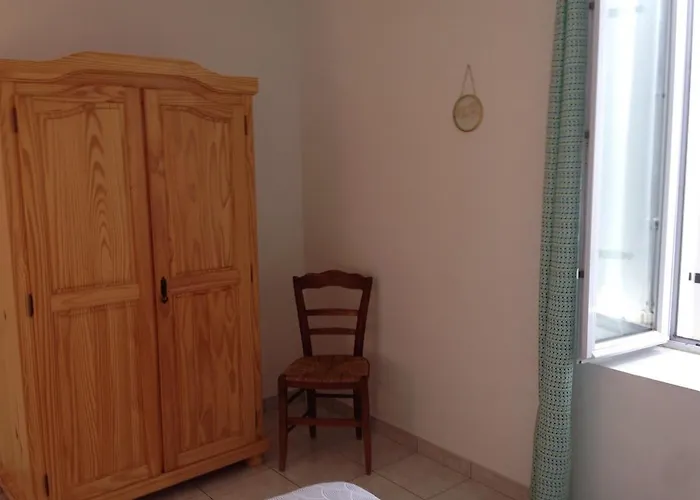 Casa vacanze Maison De Pêcheur Face à La Du Plan D'eau *